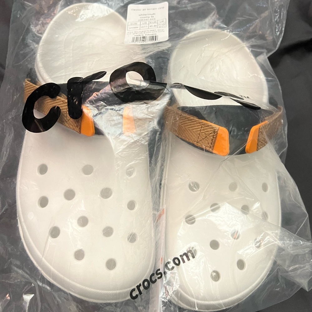 Classic all-terrain clog